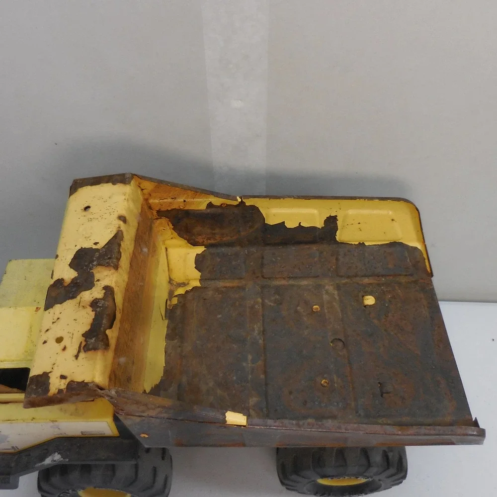 Vintage Tonka Turbo-Diesel Pressed Steel Dump Truck Yellow XMB-975 Rust Patina